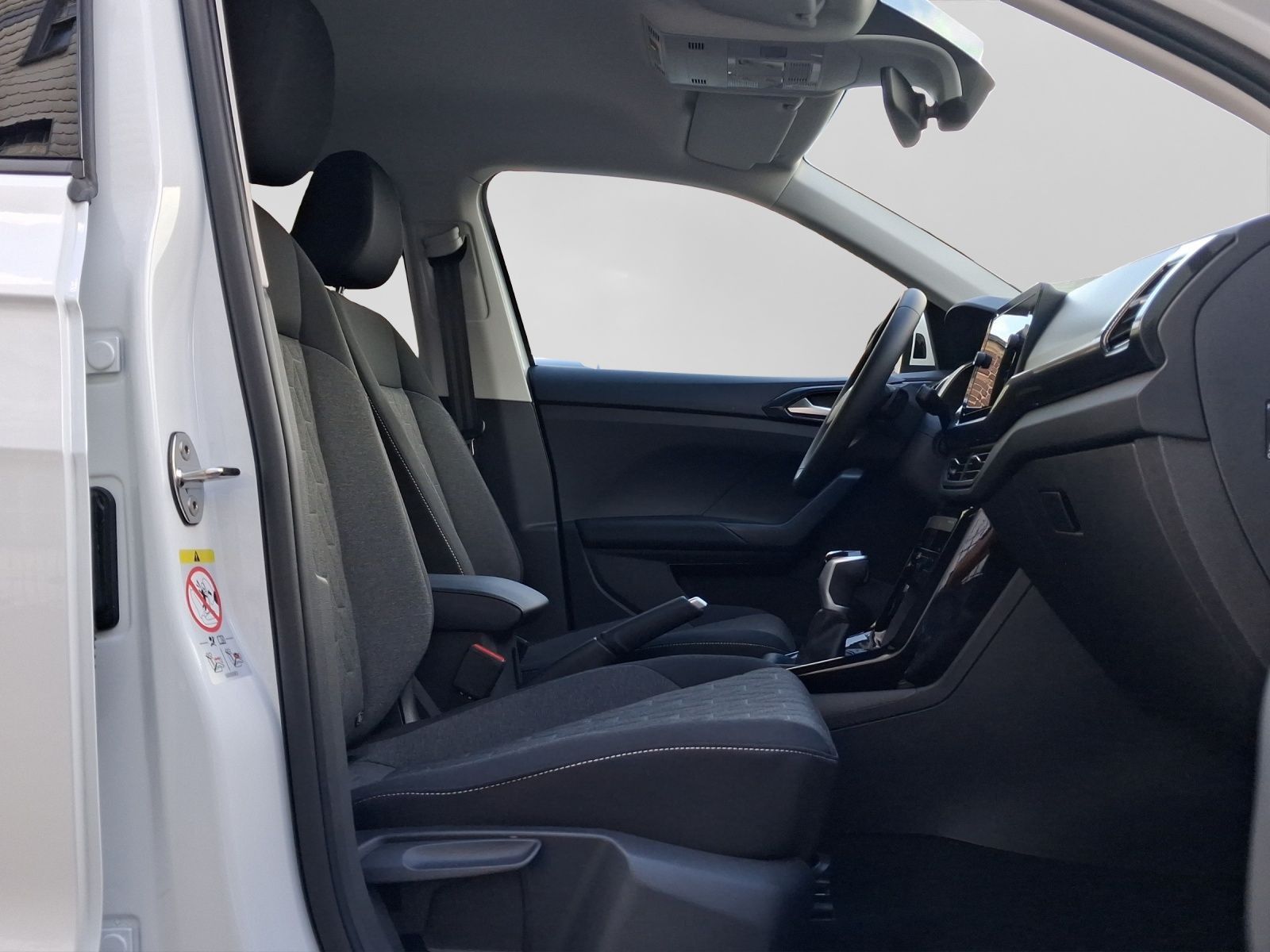 Volkswagen T-Cross 1.0 TSI DSG LIFE LM17 KAMERA SITZHZ ACC foto 4