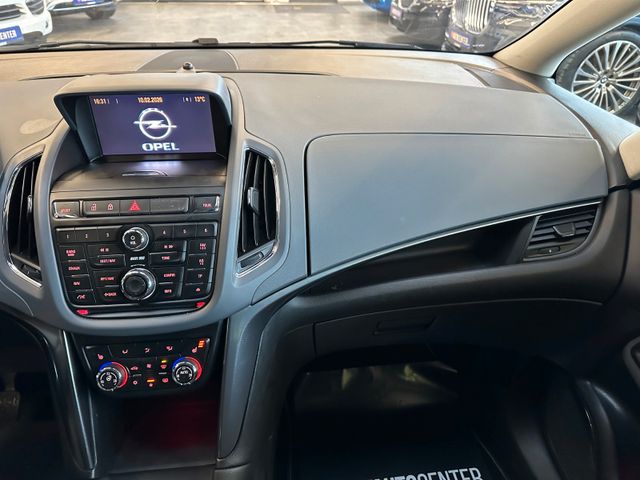 Opel Zafira C Tourer *FlexRide*Navi*Pano*AHK*