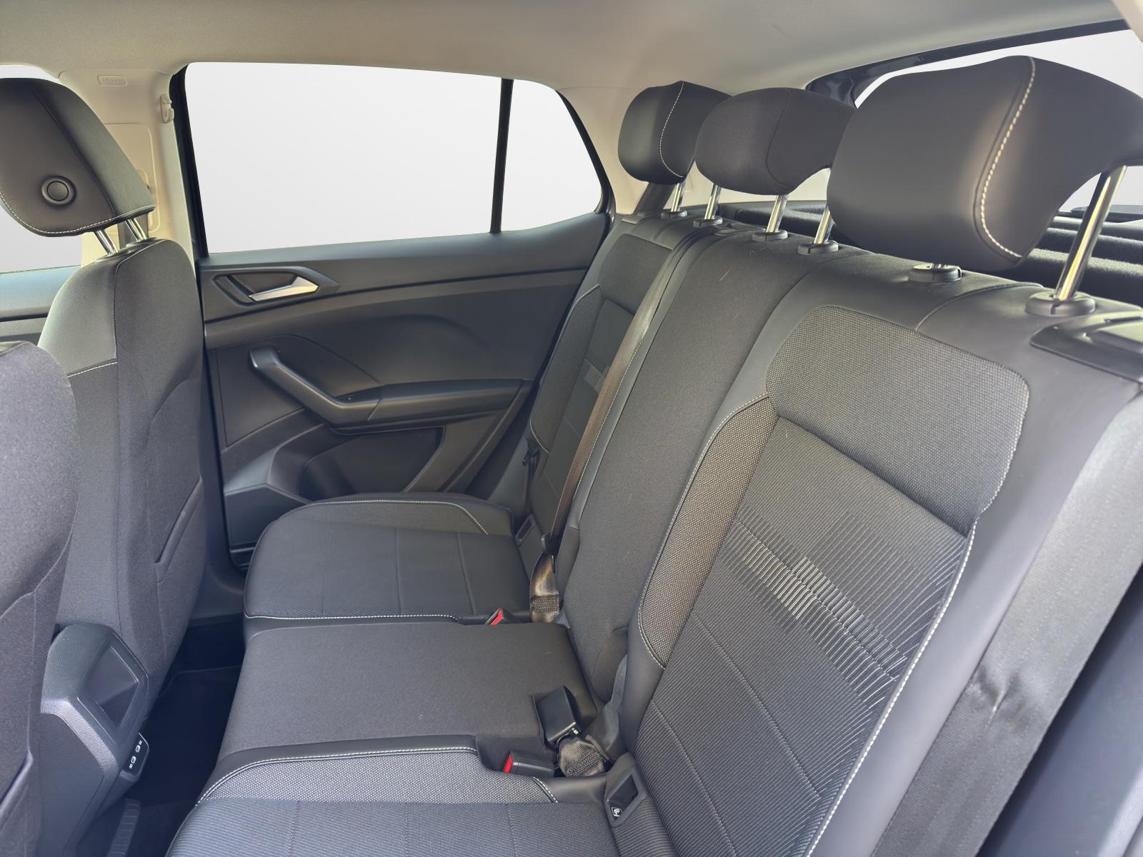 Volkswagen T-Cross 1.5 TSI DSG Style  Navi LED Kamera PDC L