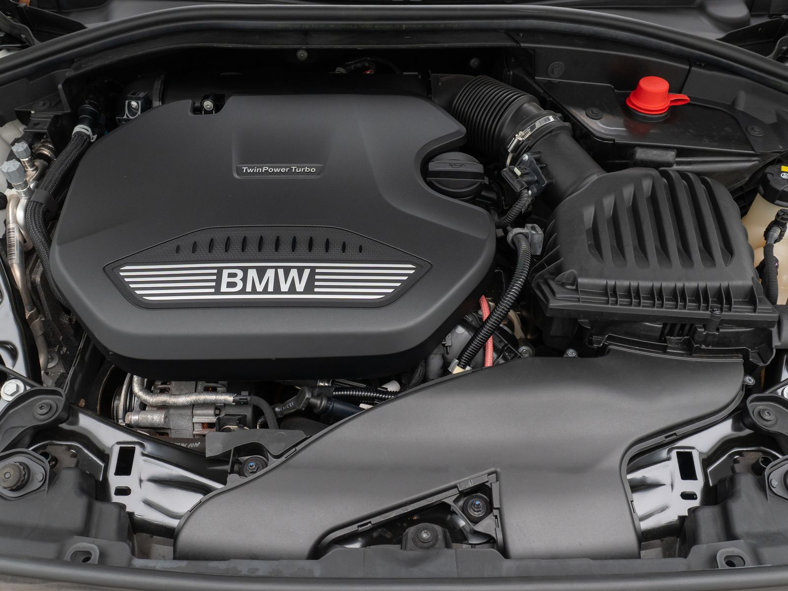 Fahrzeugabbildung BMW 116d Kamera DAB Sitzhzg LED Geschwindigkeitsreg