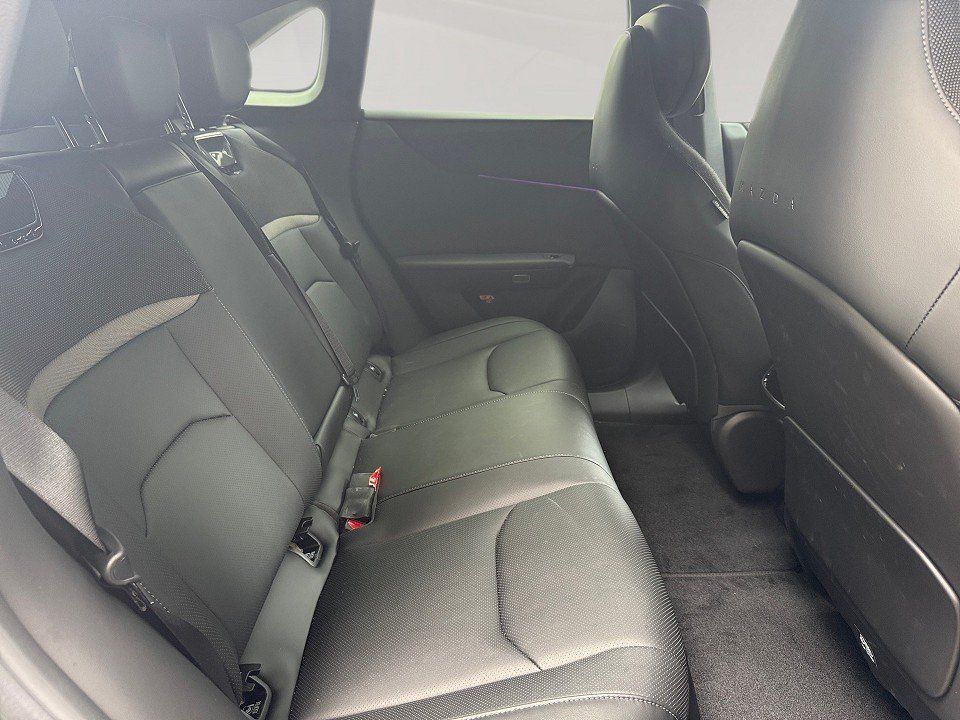 Fahrzeugabbildung Mazda CX-6e 258PS Takumi BKTR PABS