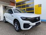 Volkswagen Touareg R-Line SPORT 4Motion 1. HAND AHK LEDER - Volkswagen Touareg: Sport