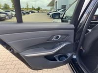 BMW 330 - Vorschau Bild 28