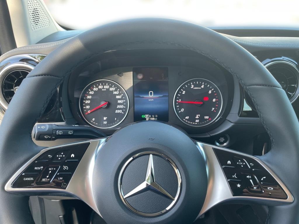 Mercedes-Benz T 180 Edition Standard LED RFK Klima Sitzheizung