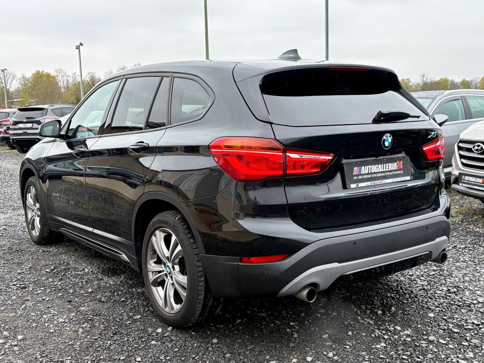 Fahrzeugabbildung BMW X1 xDrive20i Aut. SPORT LINE Navi Leder LED Pano