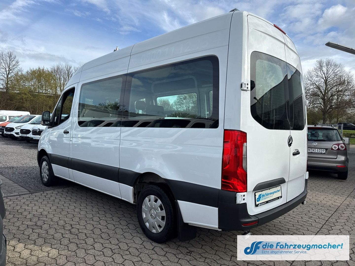Fahrzeugabbildung Mercedes-Benz Sprinter III Tourer 311 CDI L2 VI Totwinkelassis