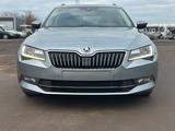 Skoda Superb Combi Style - Skoda Superb: Automatik
