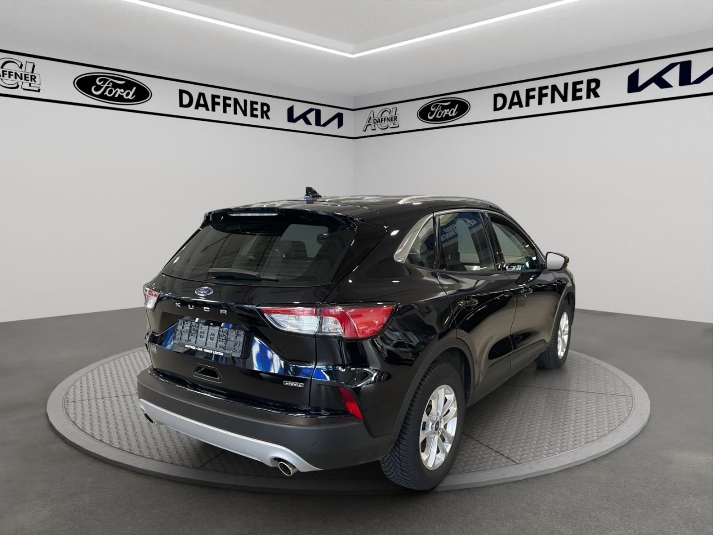 Fahrzeugabbildung Ford Kuga Plug-In Hybrid Titanium LED WINTERPAKET