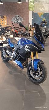 BMW F 900 XR mit 1 Jahr Gwl. 4 Pakete uvm. - BMW F 900 XR