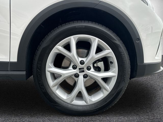 Arona 1.0 TSI DSG FR LED+NAVI+KAMERA+GRA+SITZHZ+