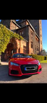 Audi TT Coupe 2.0 TFSI S tronic quattro - 2x S-line - rote Audi TT