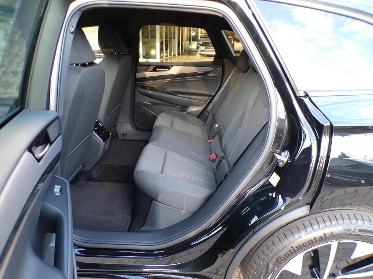 Volkswagen ID.7 TOURER PRO*210KW*ACC*CLIMA*LED*BLACK STYLE