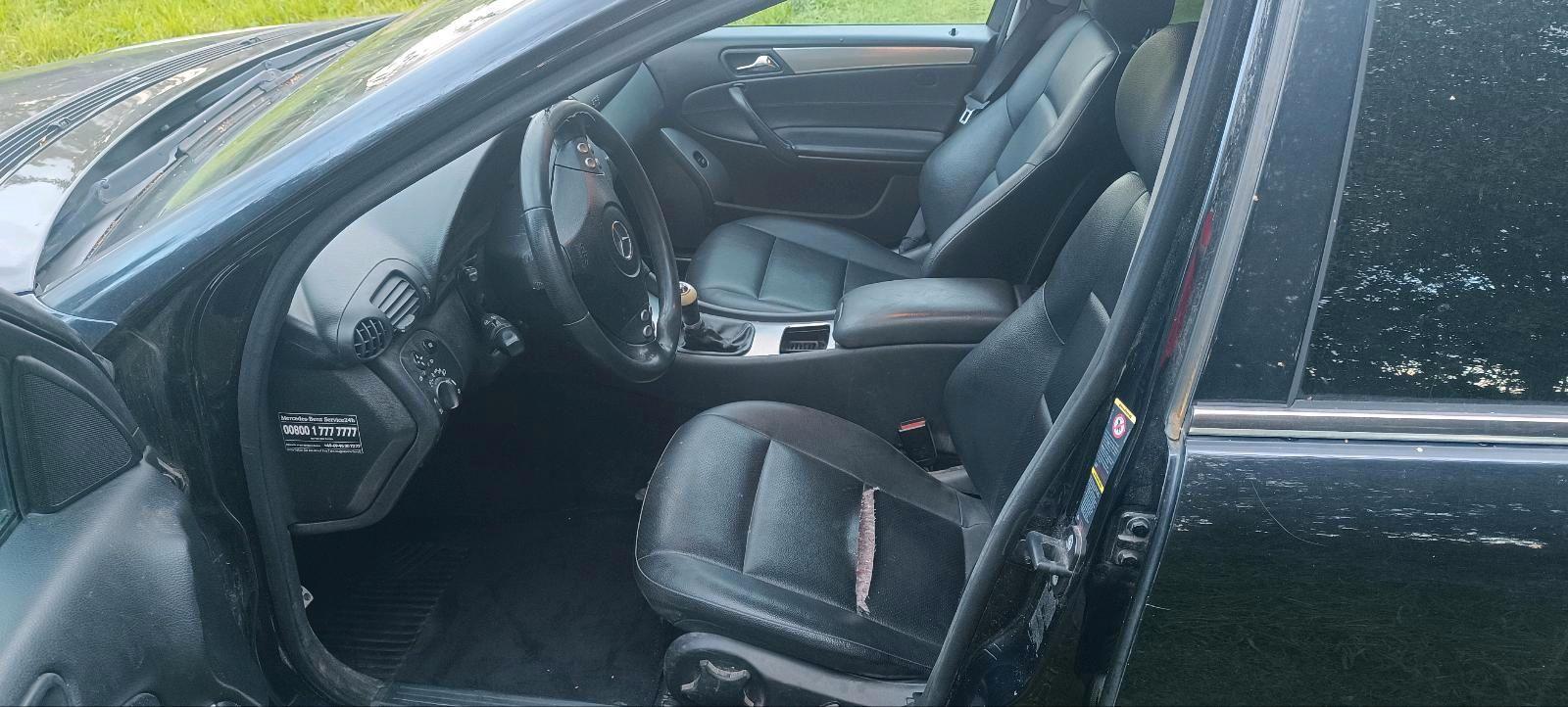 Mercedes-Benz C220 2006 — photo 8