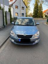 Skoda Fabia 1.2l Elegance Elegance - Skoda Fabia aus 2013 mit Benzin-Antrieb: Metallic, Kleinwagen, 1.2