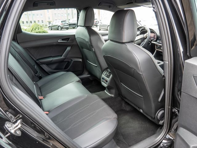 Leon 1.5 TSI KEYLESS PDC SHZ KAMERA NAVI ACC LED