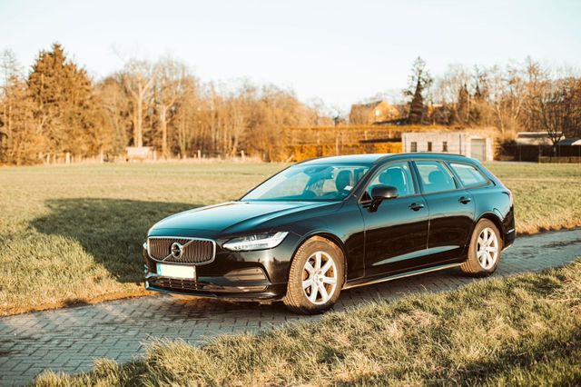 Volvo V90 2.0 D3 Kombi-Leder-Navi-Kamera-Klima-Sitzhei