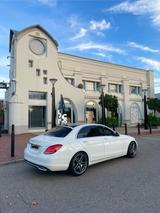 Mercedes-Benz Mercedes Benz C200 Avantgarde, Standheizun... - Mercedes-Benz C 200 Gebrauchtwagen in München