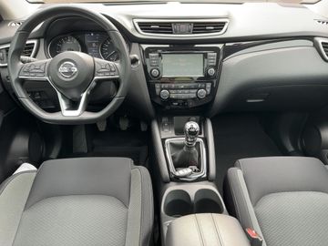 Nissan Qashqai 1.3 DIG-T N-CONNECTA 140PS 360° KAMERA