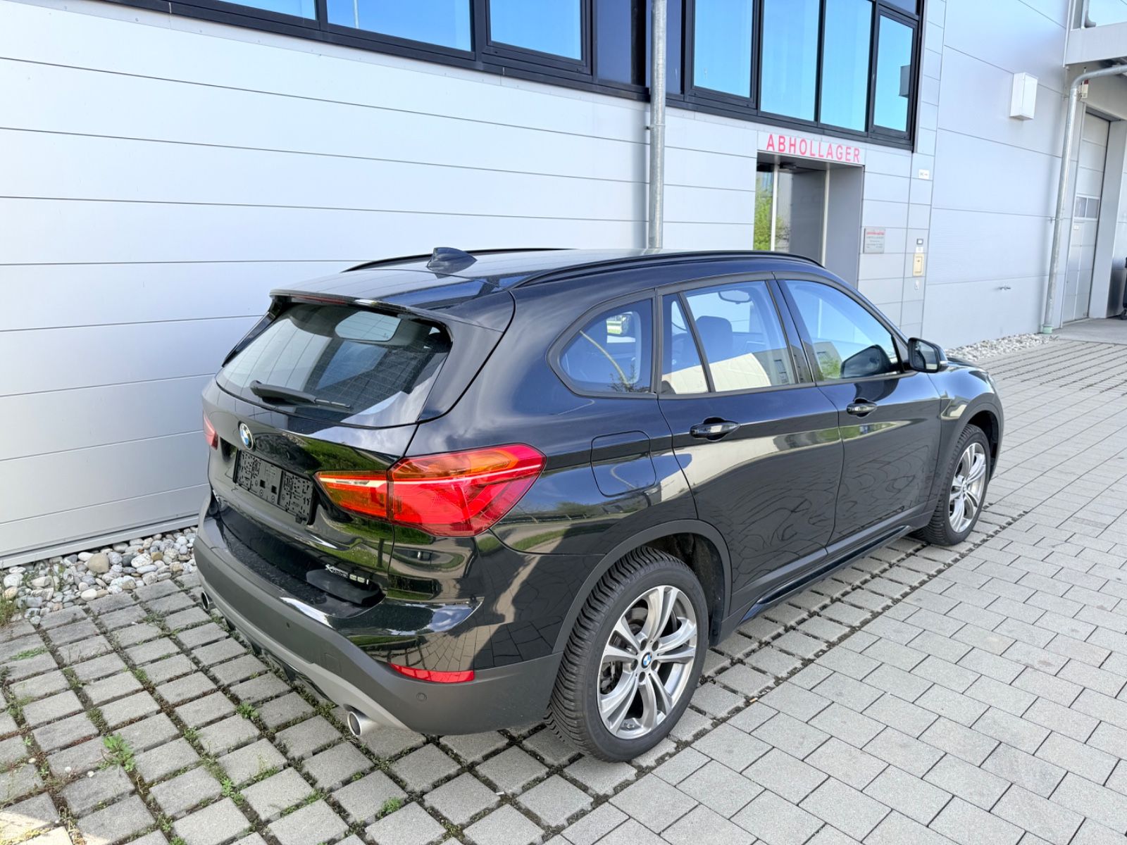 BMW X1 xDrive 25i Sport Line/Navi/LED/Head-UP foto 15