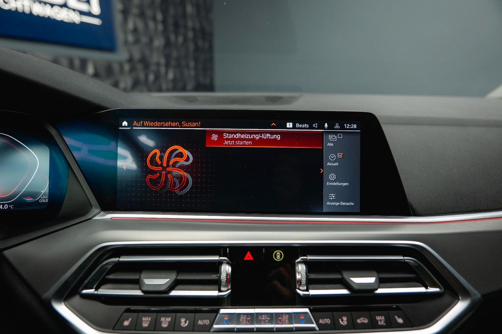 Fahrzeugabbildung BMW X5 xDrive 40i X-Line Sport *Massage*Head Up*ACC*