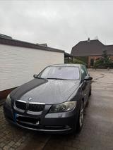 BMW 330i Automatik - BMW 330 aus 2006: 330i