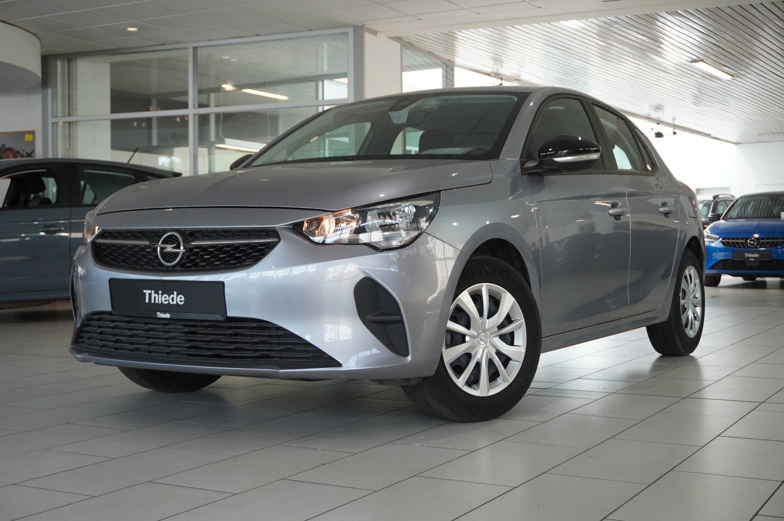 Fahrzeugabbildung Opel Corsa F 1.2 EDITION KLIMA/USB/TEMP./BT
