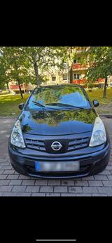 Nissan auto - Nissan Pathfinder von privat