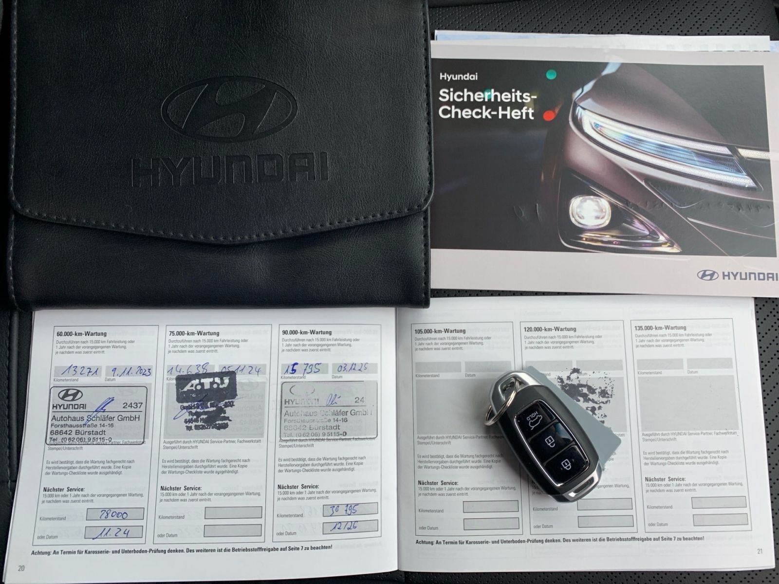 Fahrzeugabbildung Hyundai KONA Premium Elektro 64 kWh Navi LED 1Hd