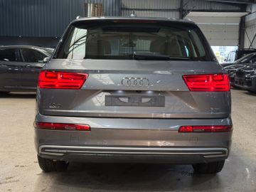 Audi Q7 - 6