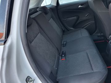 Opel Crossland (X) - 12