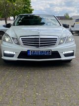 Mercedes-Benz E 350 CDI BlueEFFICIENCY ELEGANCE ELEGANCE - Mercedes-Benz E 350 in Aachen