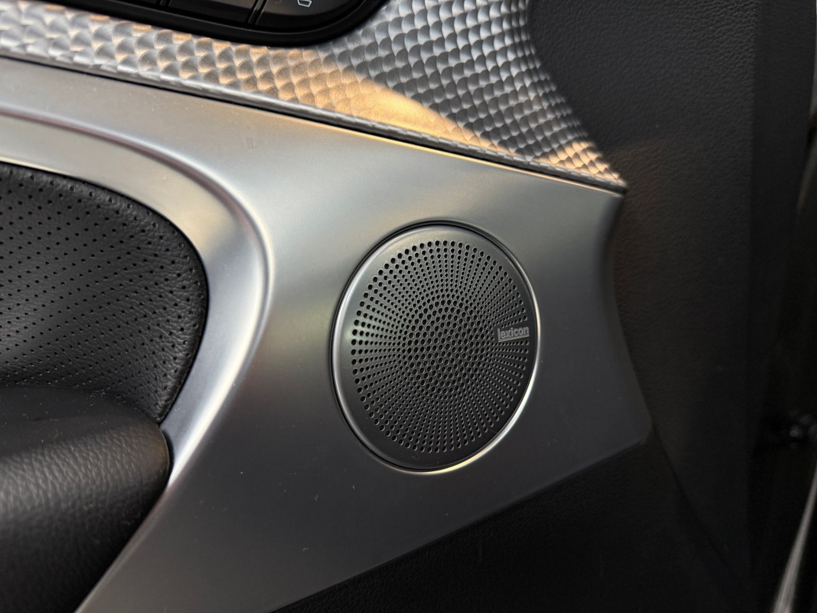 Fahrzeugabbildung Genesis G70  Shooting Brake Sport AWD PANO 360° ACC