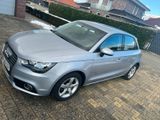 Audi A1 Sportback attraction *1-Hand* - Audi: Kleinwagen