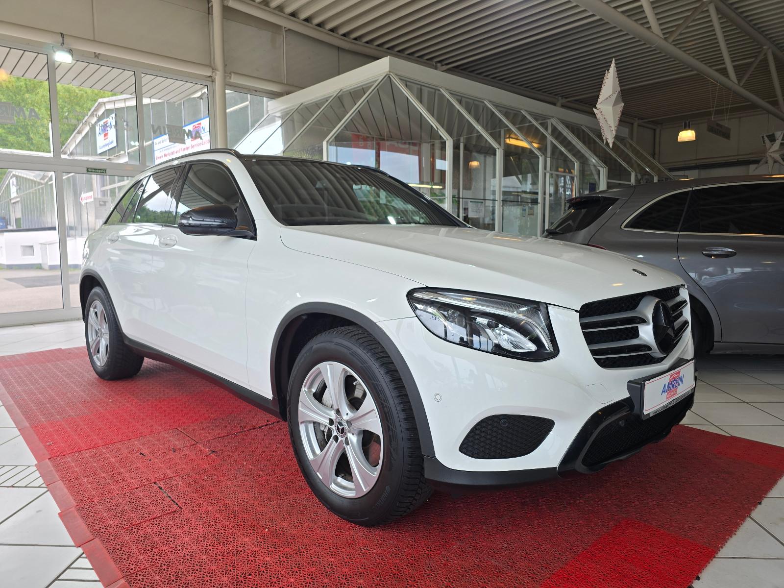 Mercedes-Benz GLC 220 d 4Matic Exclusive+AMG LINE+PANO+KEYLESS
