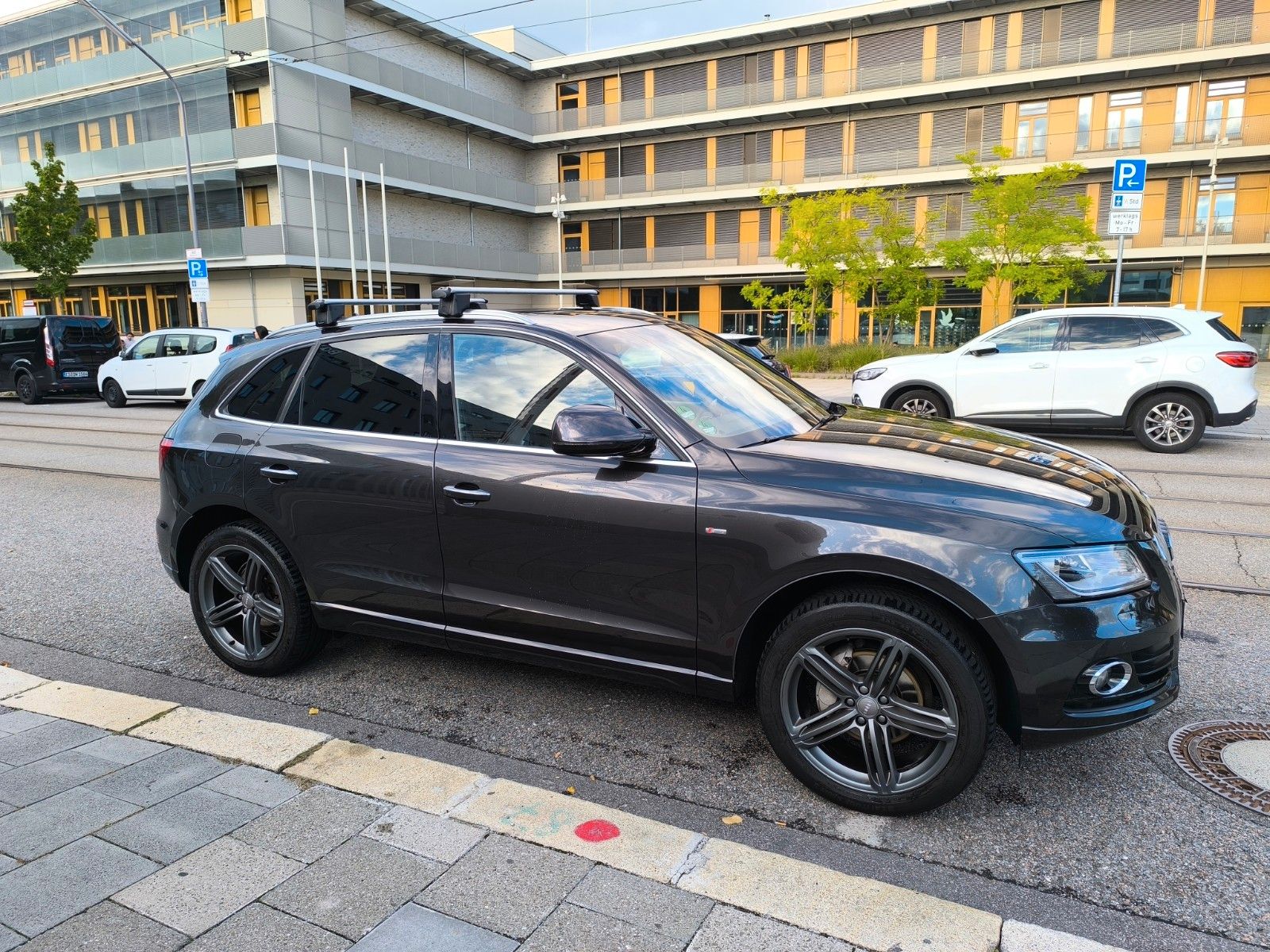 AUDI Q5 2.0 TDI 140kW quattro -