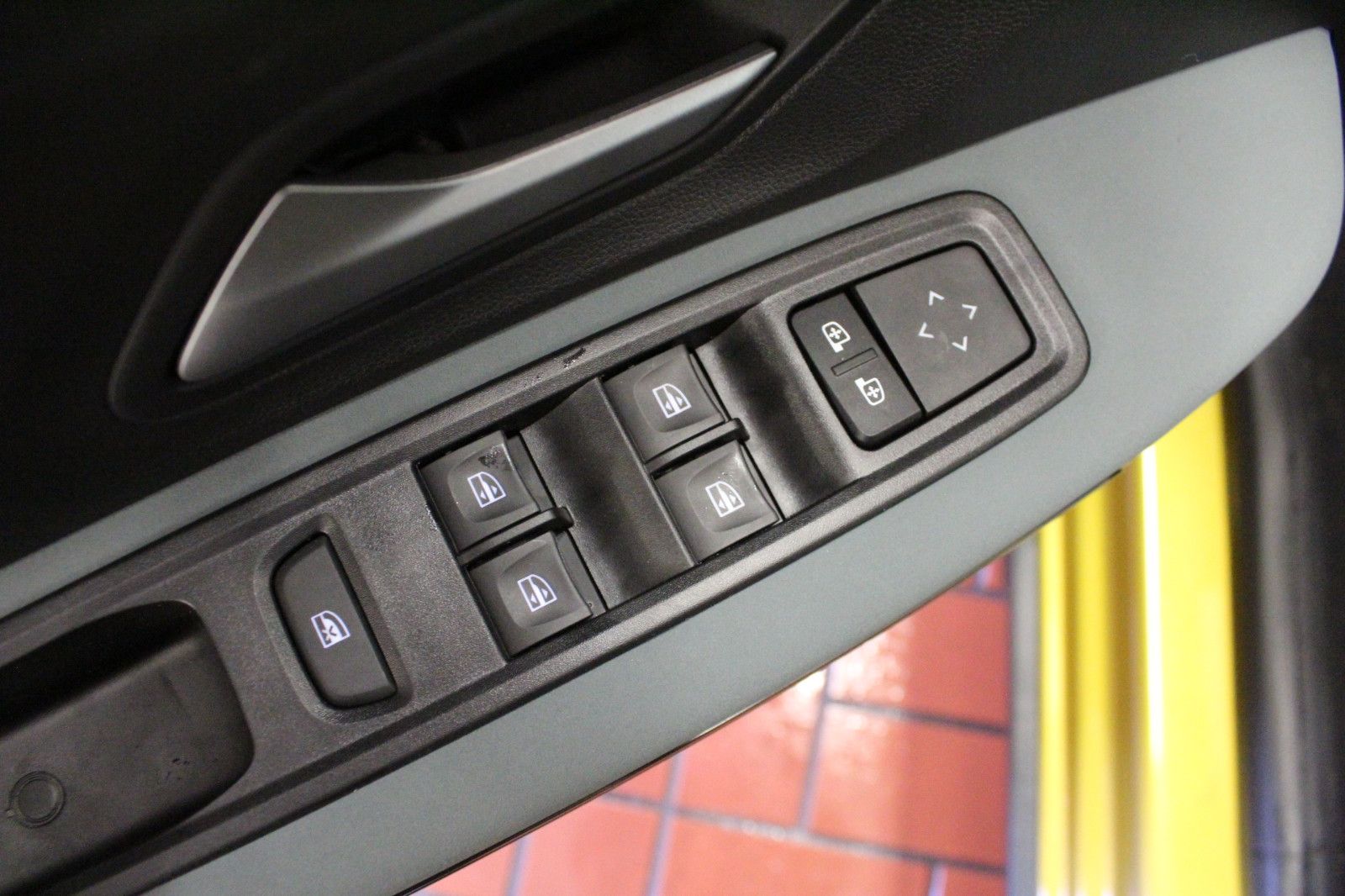 Fahrzeugabbildung Dacia Sandero Stepway TCe 110 Extreme MY 26*Winterpak*