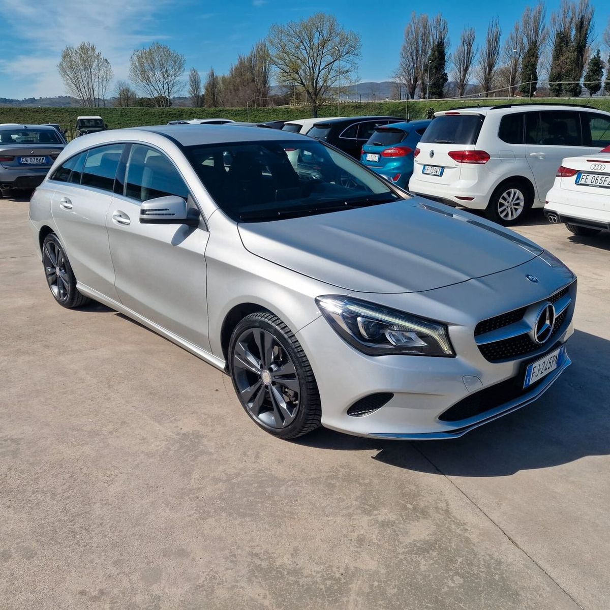 MERCEDES-BENZ Mercedes-benz CLA 200 d S.W. Automatic Premium