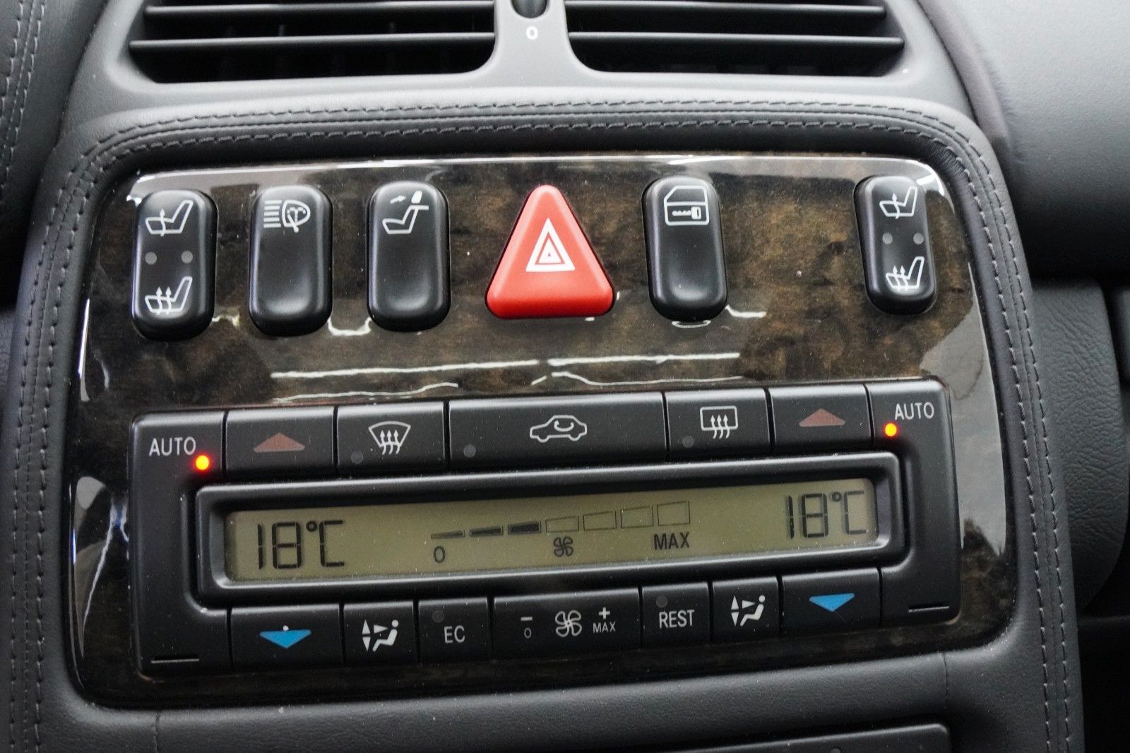 Fahrzeugabbildung Mercedes-Benz CLK 55 AMG *Xenon*Leder*Designo*