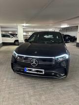 Mercedes-Benz EQA 250 - AMG Line (kosmosschwarz metallic) - mit Elektro-Antrieb: Metallic
