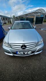 Mercedes-Benz C 200 CDI BlueEFFICIENCY ELEGANCE ELEGANCE - Mercedes-Benz C 200: Cdi Elegance