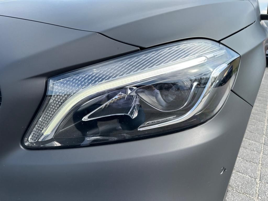 Fahrzeugabbildung Mercedes-Benz A 180 AMG Navi LED SHZ Ambie. Sport RDK CD