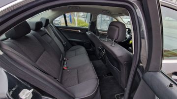 Mercedes C 200 - 12