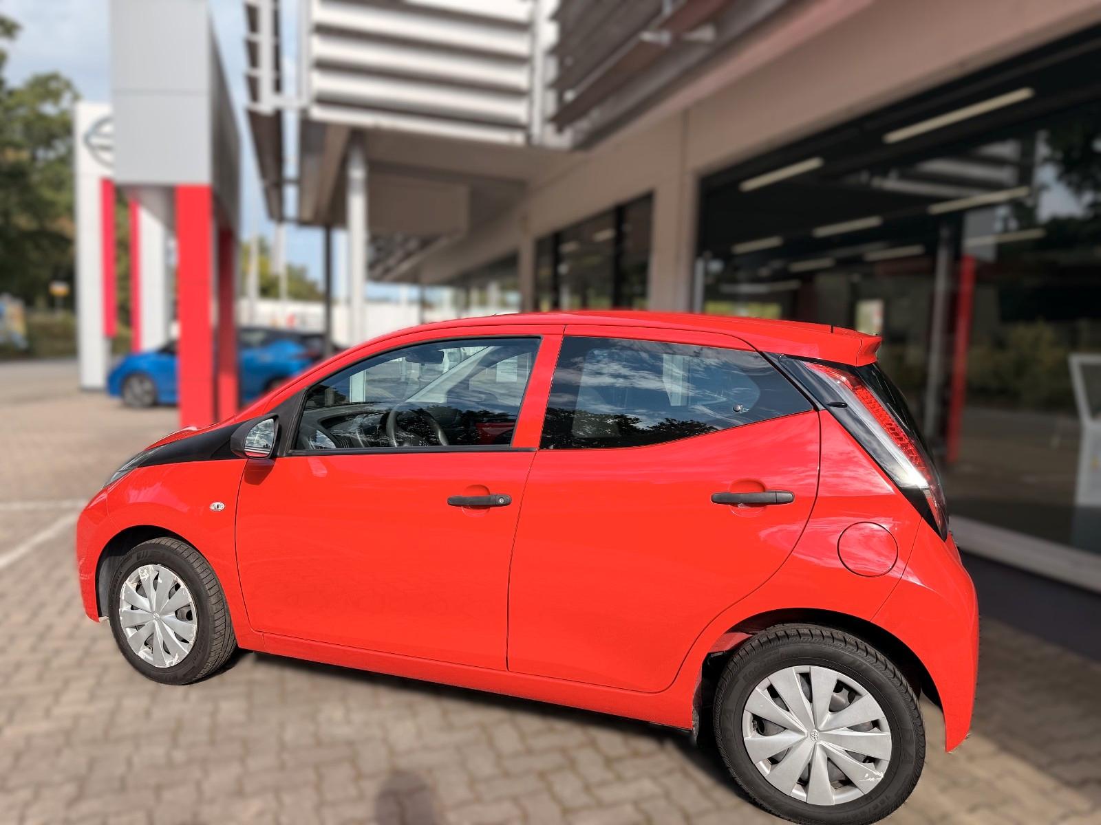 Toyota Aygo (X)
