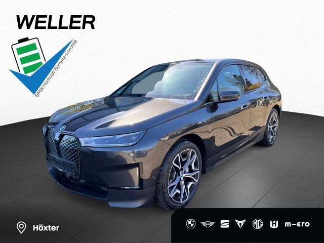 BMW iX xDr40 SkyLounge,AHK,DA-Prof,PA+,22Zoll,Laser