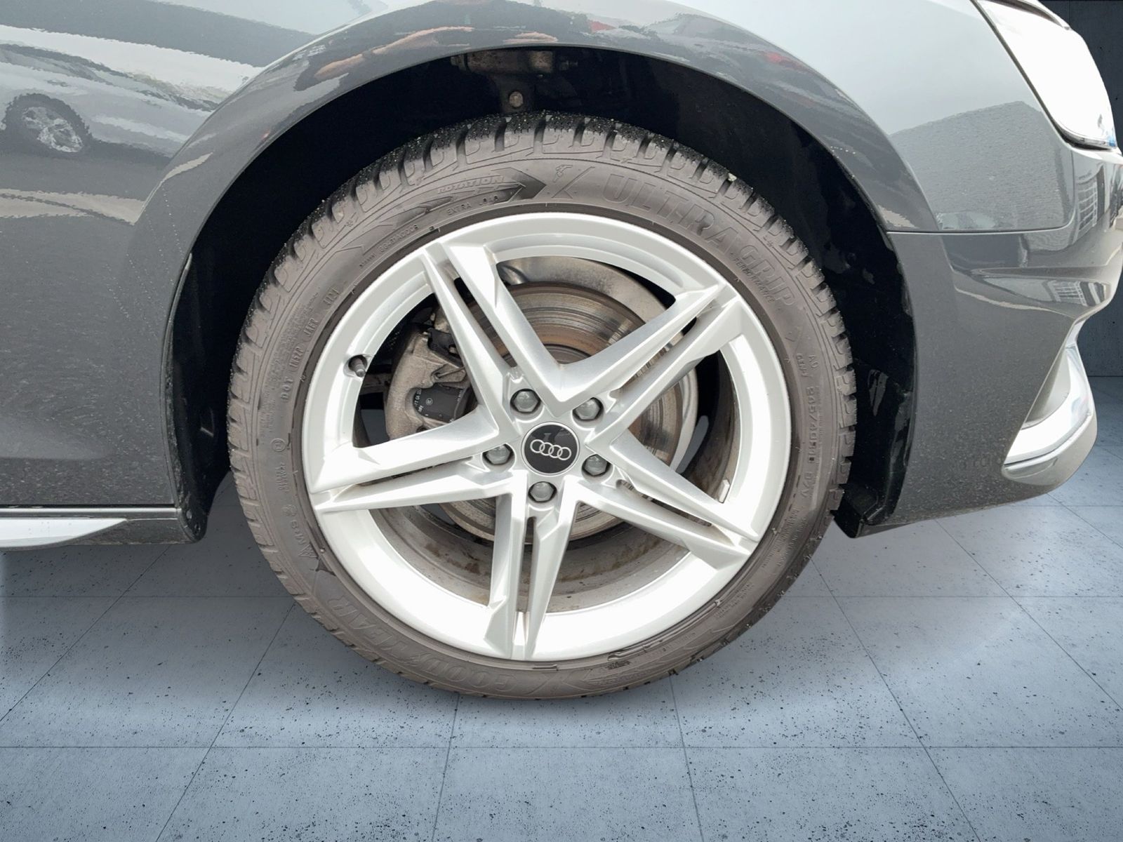 Audi A4 - Bild 8