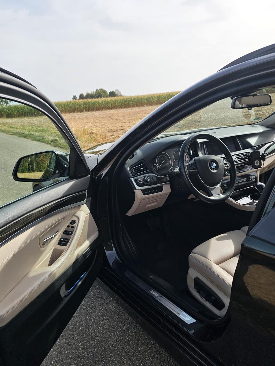 BMW 530d xDrive Touring Luxury Line,Head-Up Display