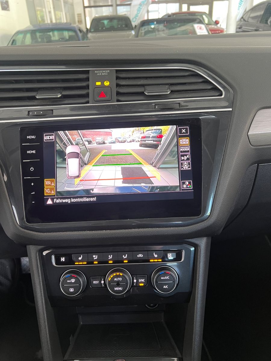 Fahrzeugabbildung Volkswagen Tiguan Allspace 2.0TDI DSG Comfortline 7.SITZER