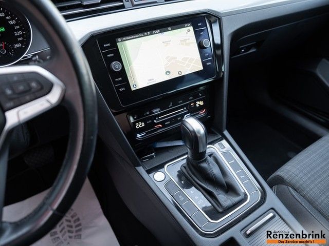 Passat Variant Business TDI DSG AHK ACC AppConne