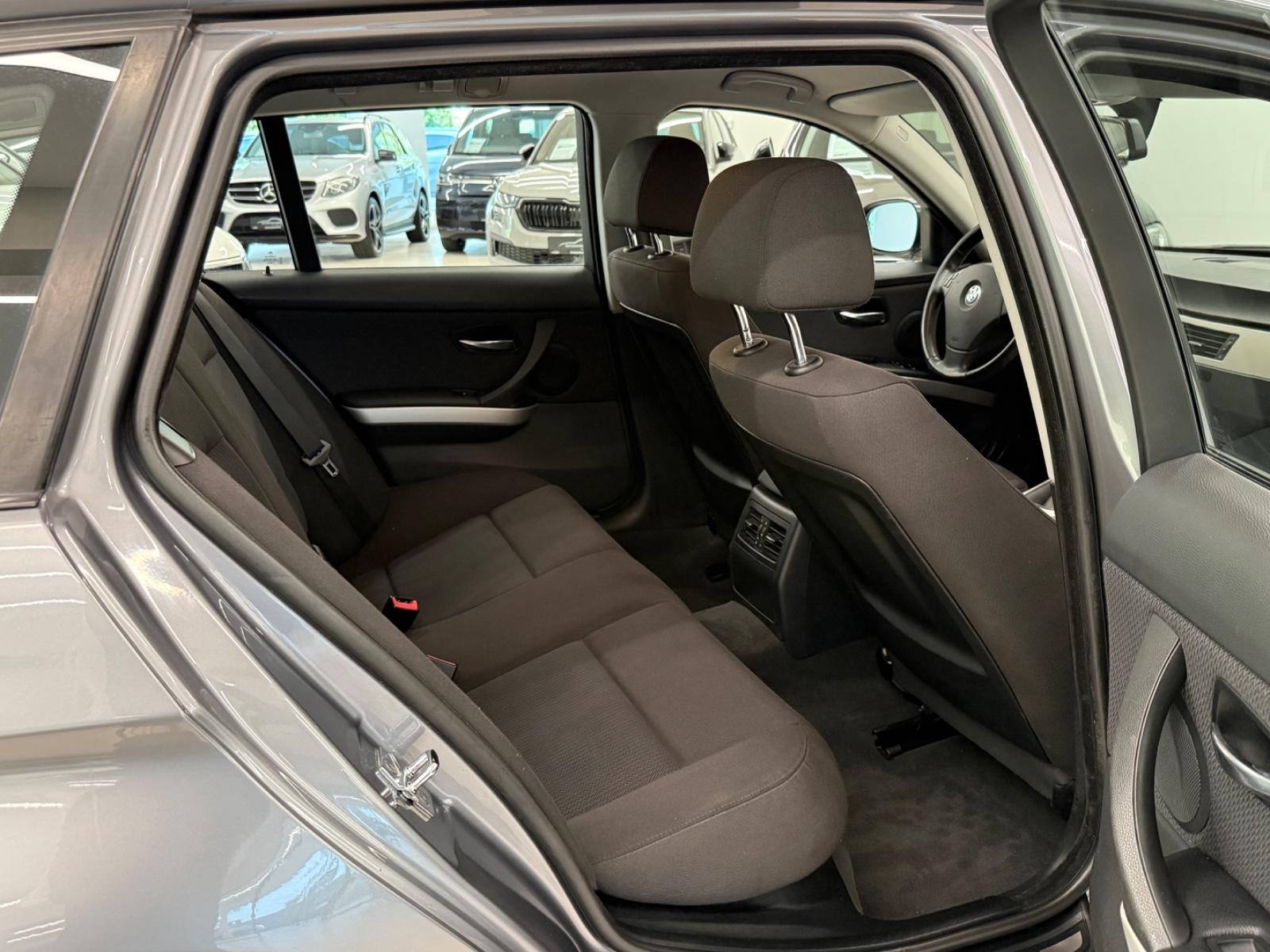 BMW 318 i Touring Klima SHZ 2 Hand