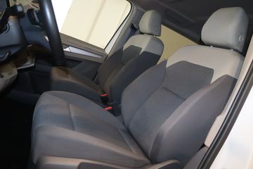 Volkswagen T7 Multivan - 8